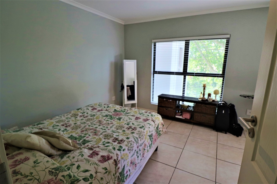 To Let 1 Bedroom Property for Rent in Rondebosch Western Cape